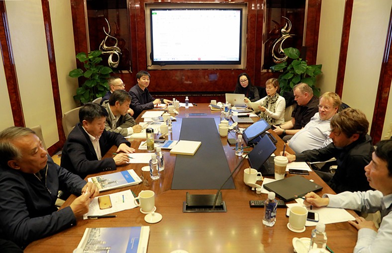 熊良虎赴京调查德国迪芬巴赫公司、ESATPOINT GLOBAL公司生态3868la银河总站板材设备工艺