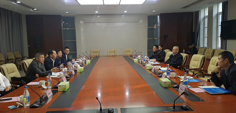 顾峰带队赴山东能源鄂尔多斯矿业集团互换座谈